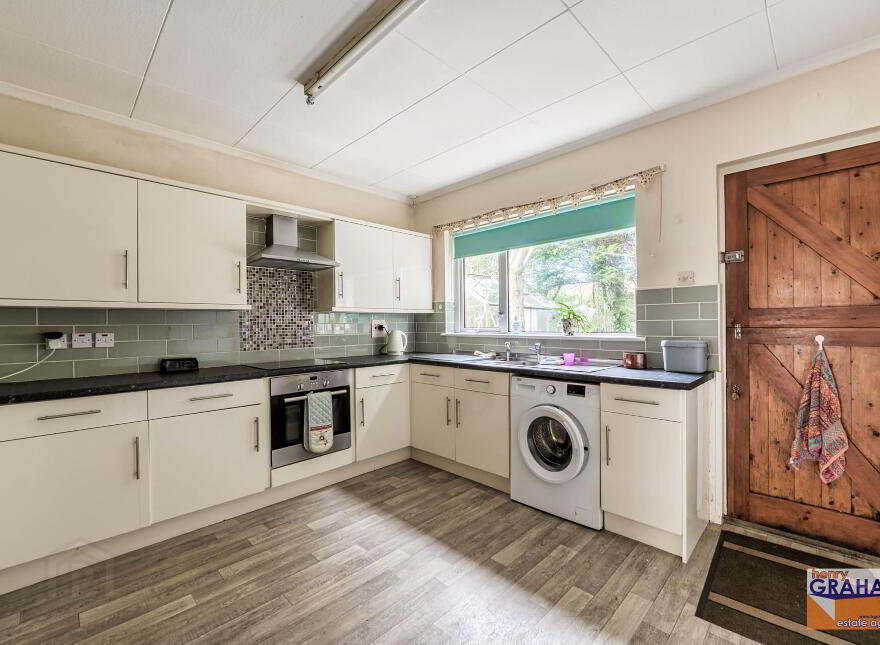 34 Thornleigh Drive, Lisburn, BT28 2DA