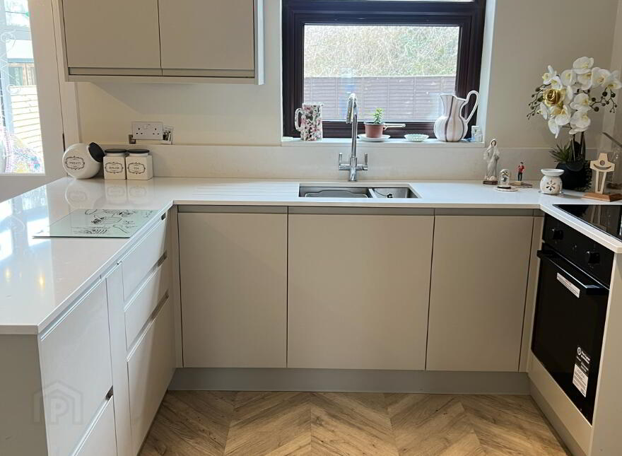 18 Toll House Park, Belfat Road, Newry, BT34 1TS