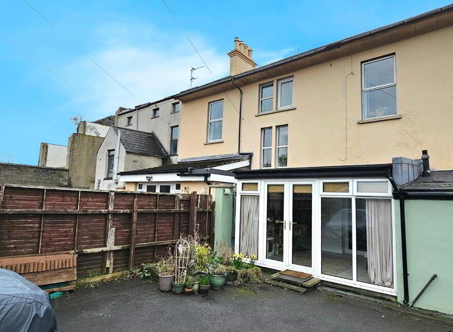 11 Belfast Road, Carrickfergus, BT38 8BP