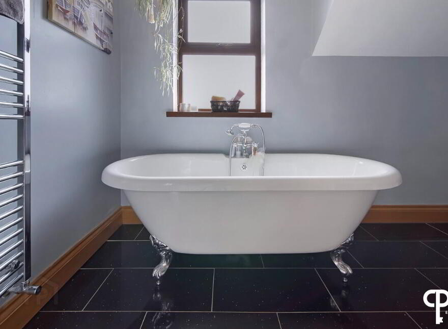 38b Dunlade Road, Greysteel, Derry / Londonderry, BT47 3EF