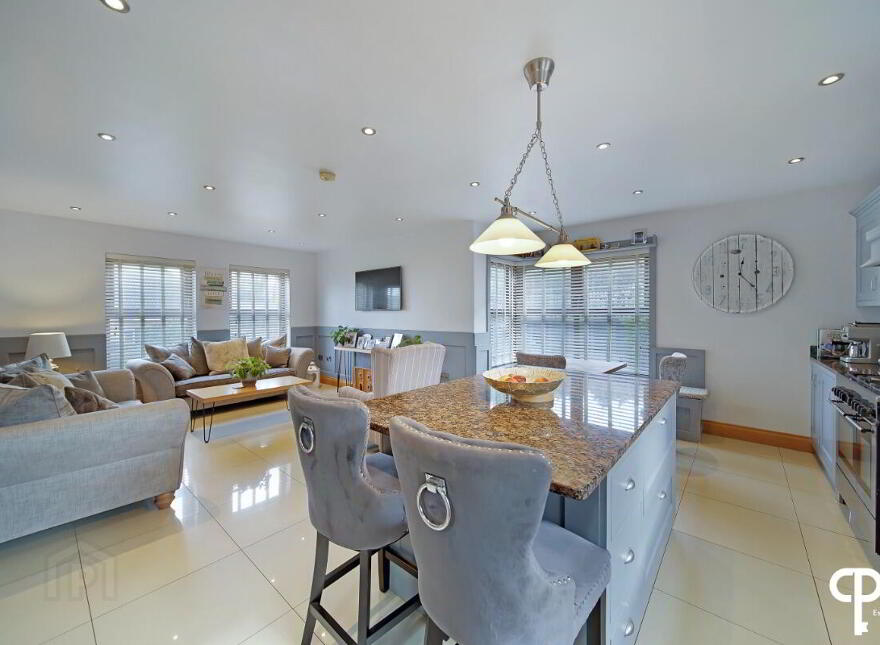 38b Dunlade Road, Greysteel, Derry / Londonderry, BT47 3EF