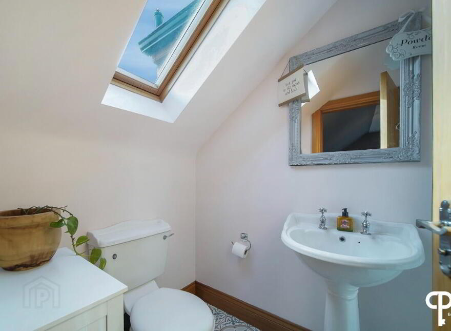 38b Dunlade Road, Greysteel, Derry / Londonderry, BT47 3EF