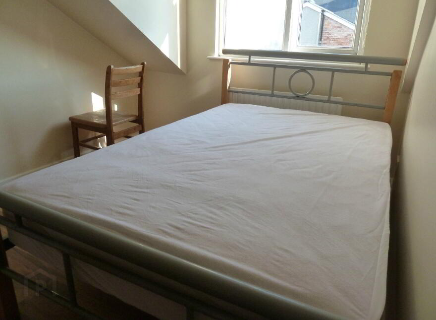 78 Dunluce Avenue, Lisburn Road, Belfast, BT9 7AX