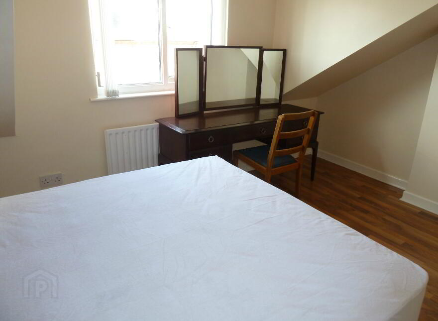 78 Dunluce Avenue, Lisburn Road, Belfast, BT9 7AX