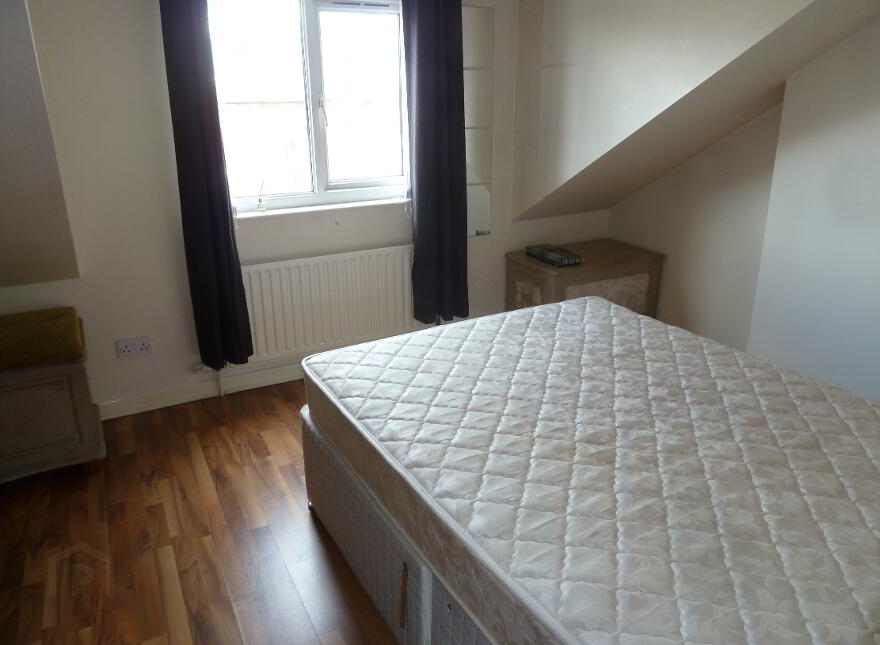 78 Dunluce Avenue, Lisburn Road, Belfast, BT9 7AX