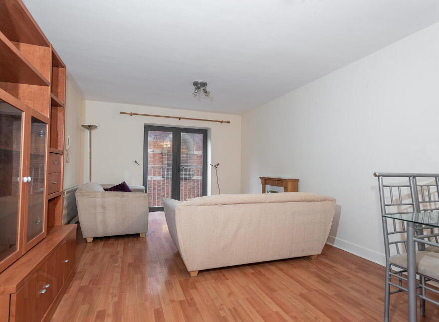 Apt 4, City Gate, Sussex Place, Belfast, BT2 8LN