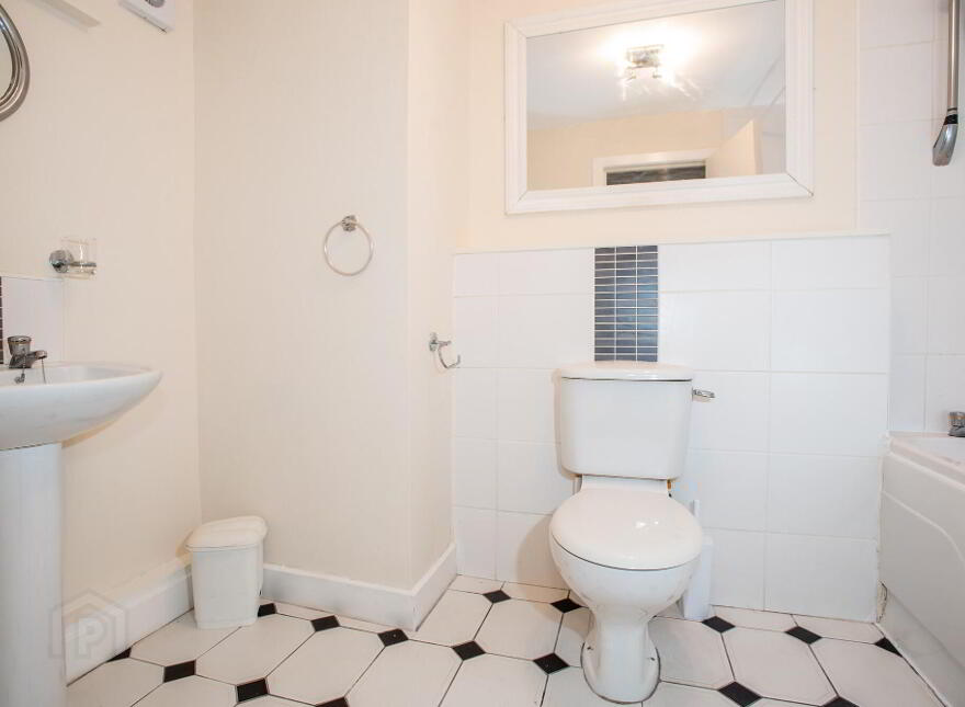 Apt 4, City Gate, Sussex Place, Belfast, BT2 8LN
