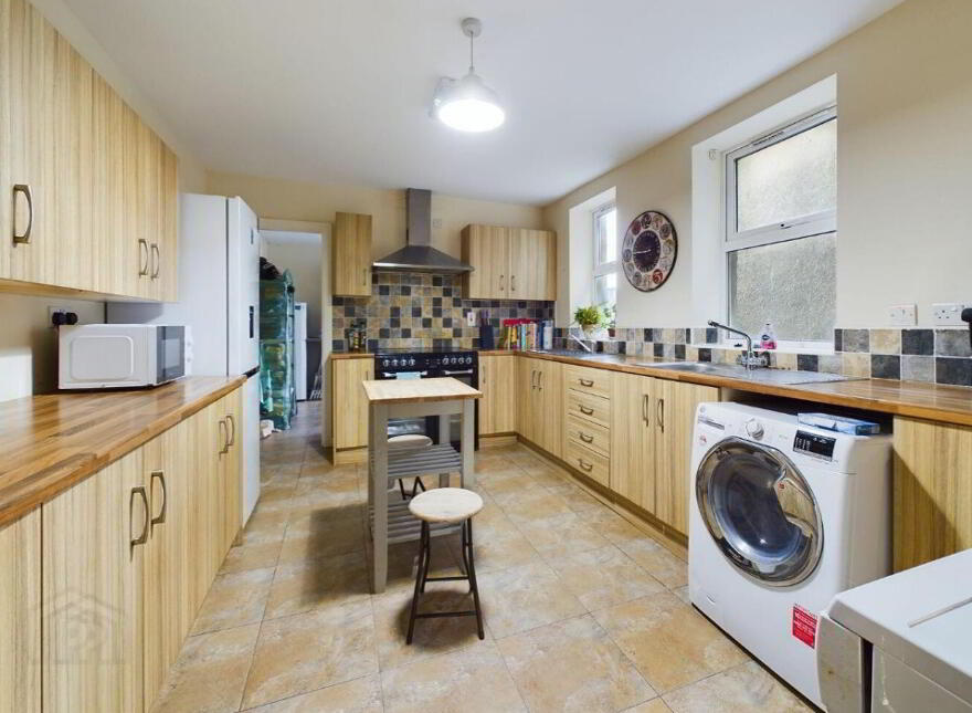 Short Term Rental, Mark Street, Portrush, BT56 8BT