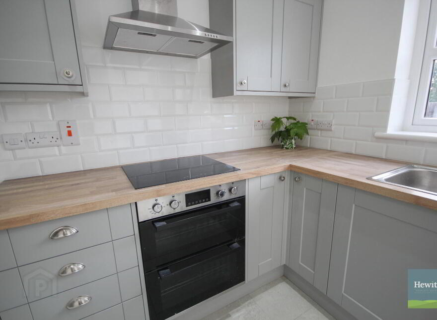 Newry Street, Markethill, BT60 1TA