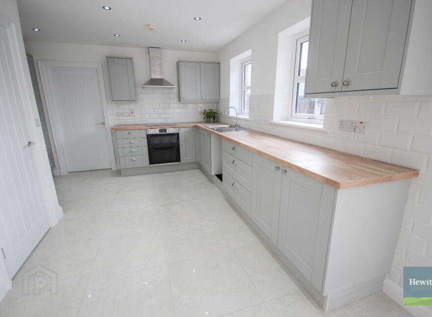 Newry Street, Markethill, BT60 1TA