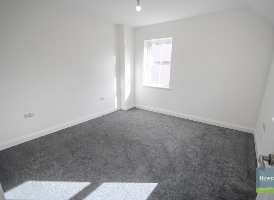Newry Street, Markethill, BT60 1TA
