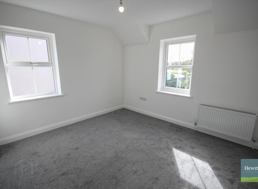 Newry Street, Markethill, BT60 1TA