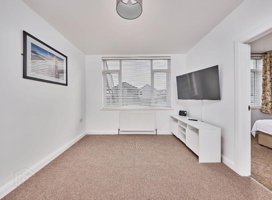 Apartment 2 27 Eglinton Street, Portrush, BT56 8DX