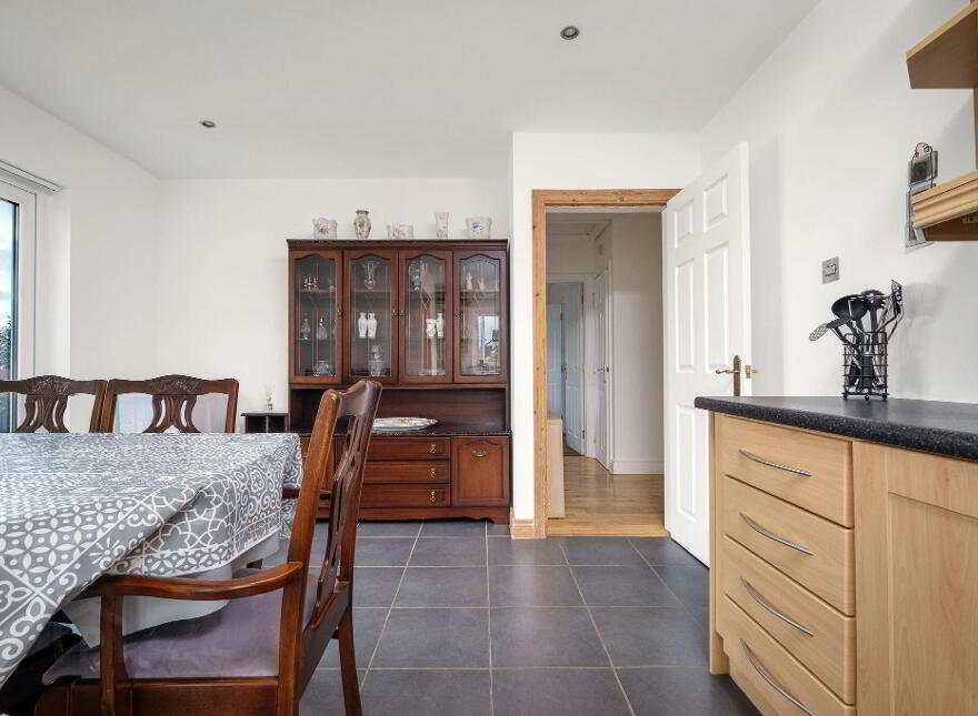 11 Magheraboy Walk, Portrush, BT56 8FZ