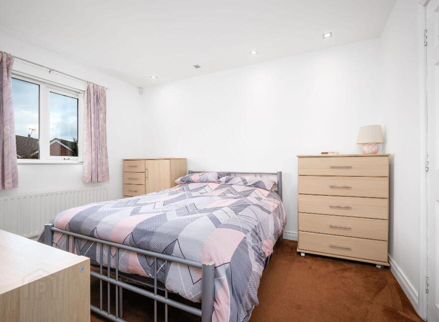11 Magheraboy Walk, Portrush, BT56 8FZ