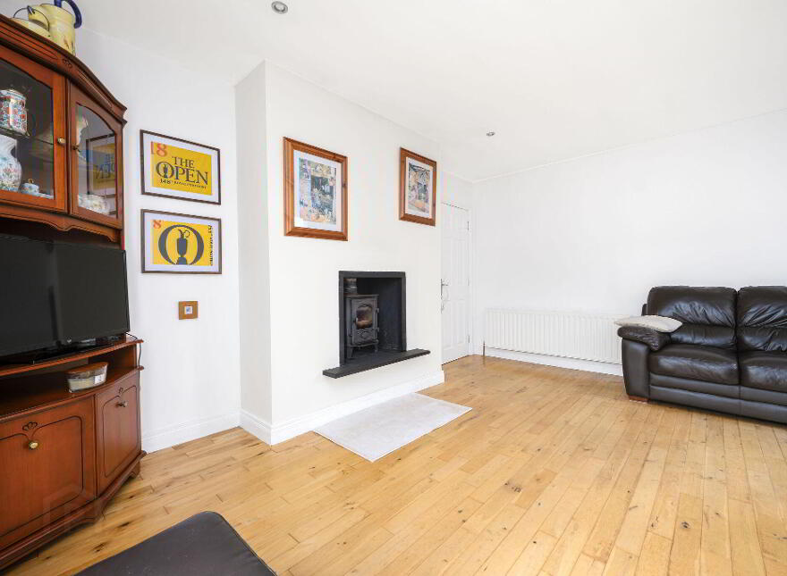 11 Magheraboy Walk, Portrush, BT56 8FZ