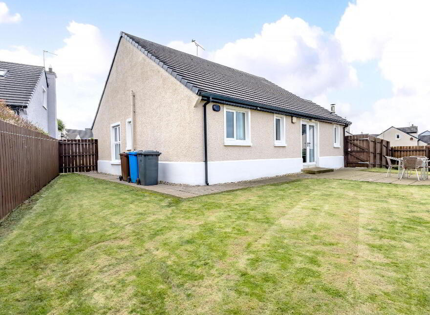 11 Magheraboy Walk, Portrush, BT56 8FZ