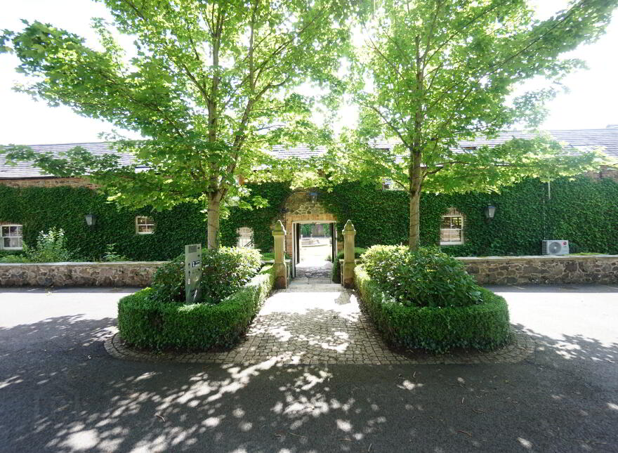 Drumnabreeze Courtyard, 62a Drumnabreeze Road, Magheralin, BT66 7NT