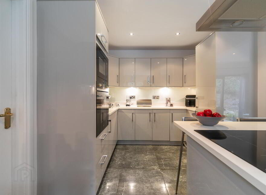 2 Culcavy Bridge, Hillsborough, BT26 6RY