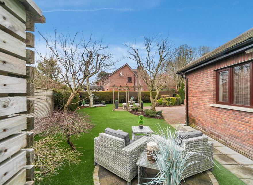 2 Culcavy Bridge, Hillsborough, BT26 6RY