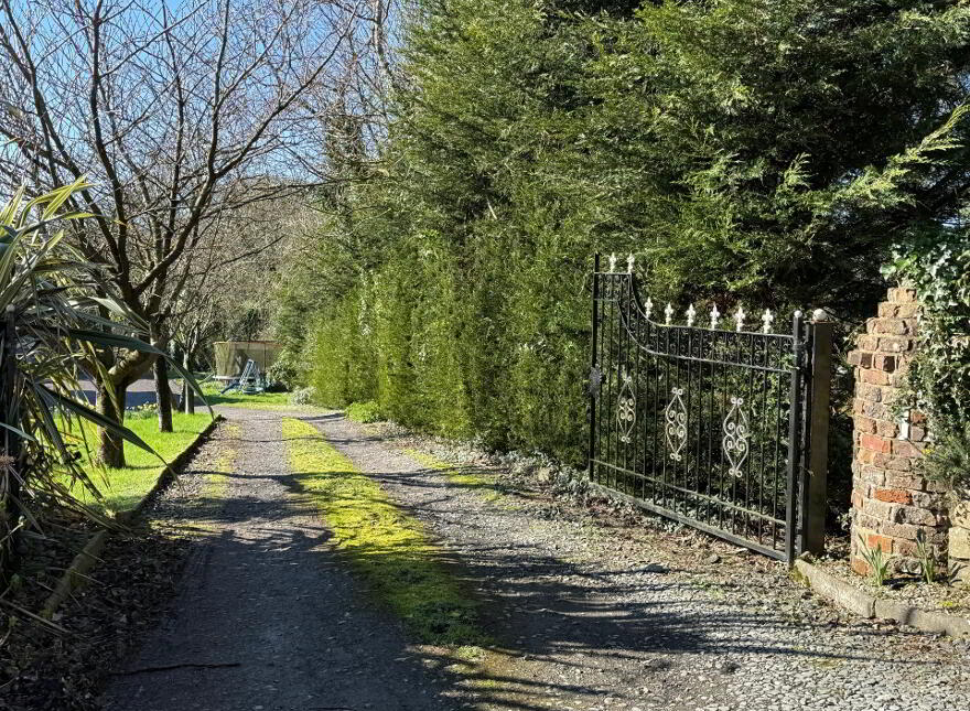 19 Seavaghan Road, Ballynahinch, BT24 8SP