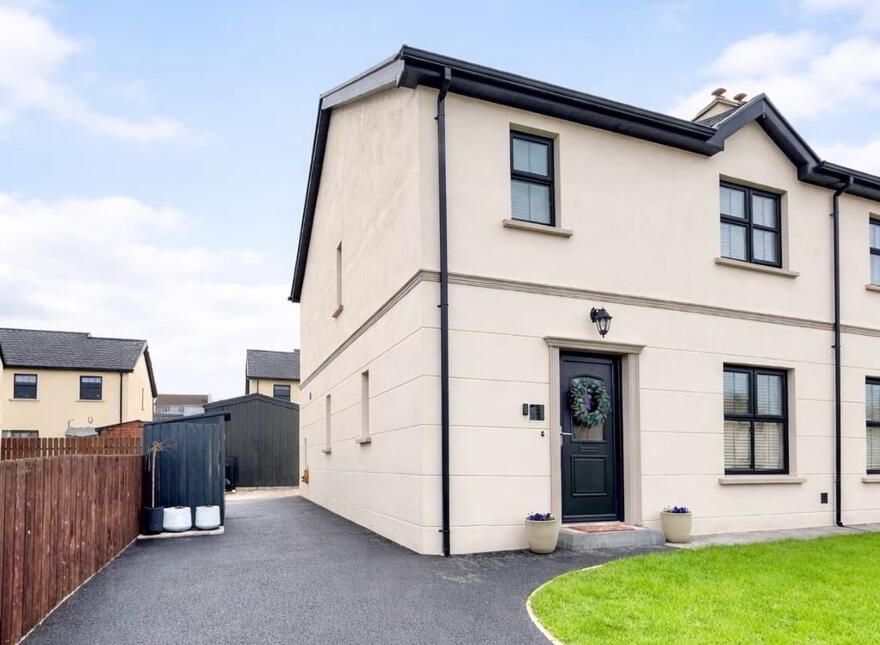 34 Lower Retreat, Killyclogher, Omagh, BT79 0FN