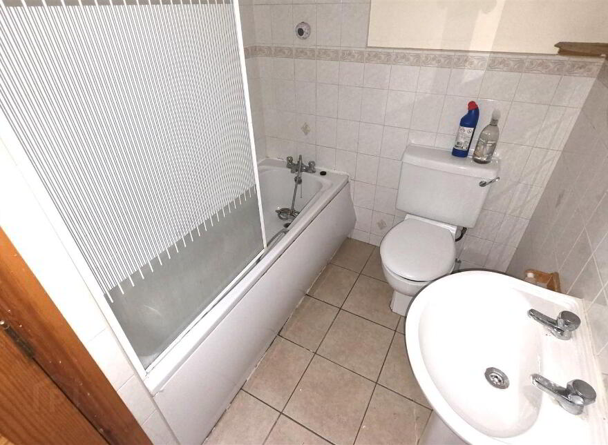 122 Raceview, Muckamore, Antrim, BT41 4QB