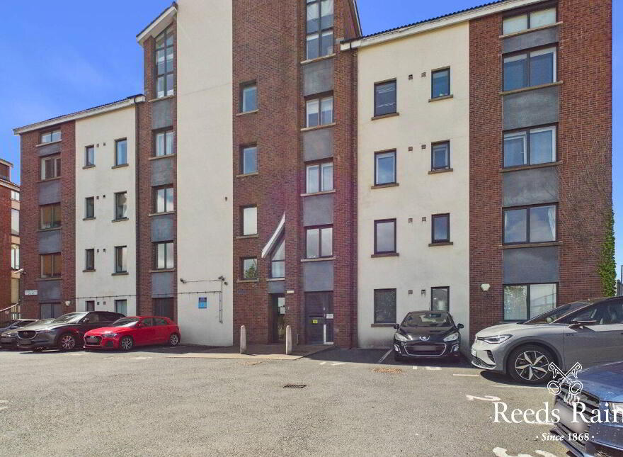 Apartment 1 Mossvale House 27 Short Strand, Belfas, Belfast, BT5 4AS