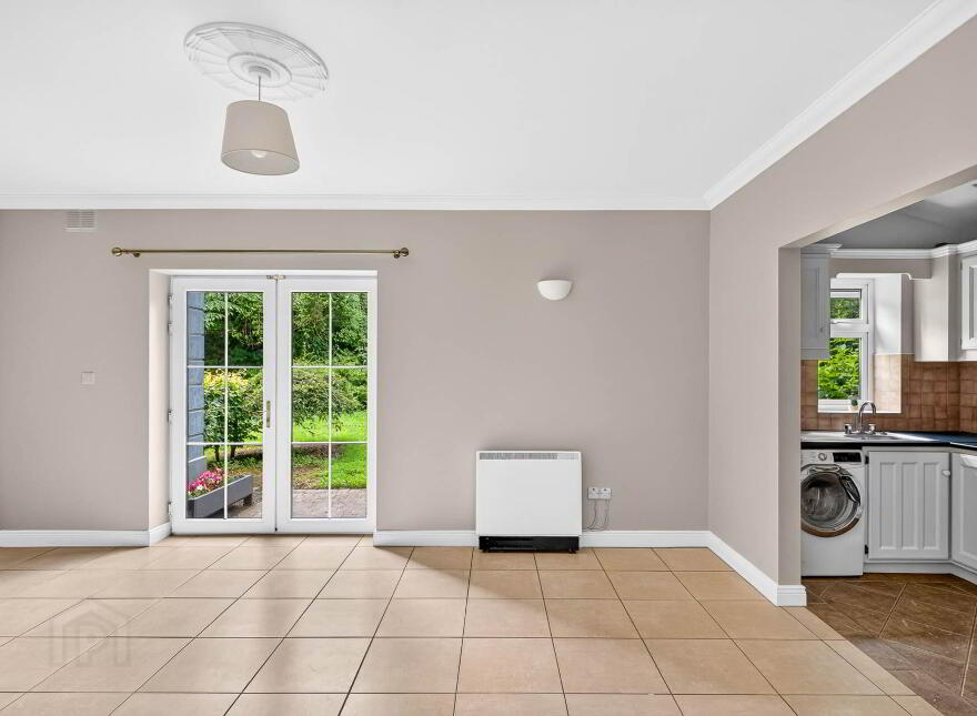 19 Esker Glenn, Dublin Road, Athlone, N37F884