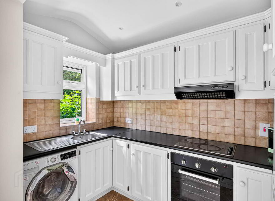 19 Esker Glenn, Dublin Road, Athlone, N37F884