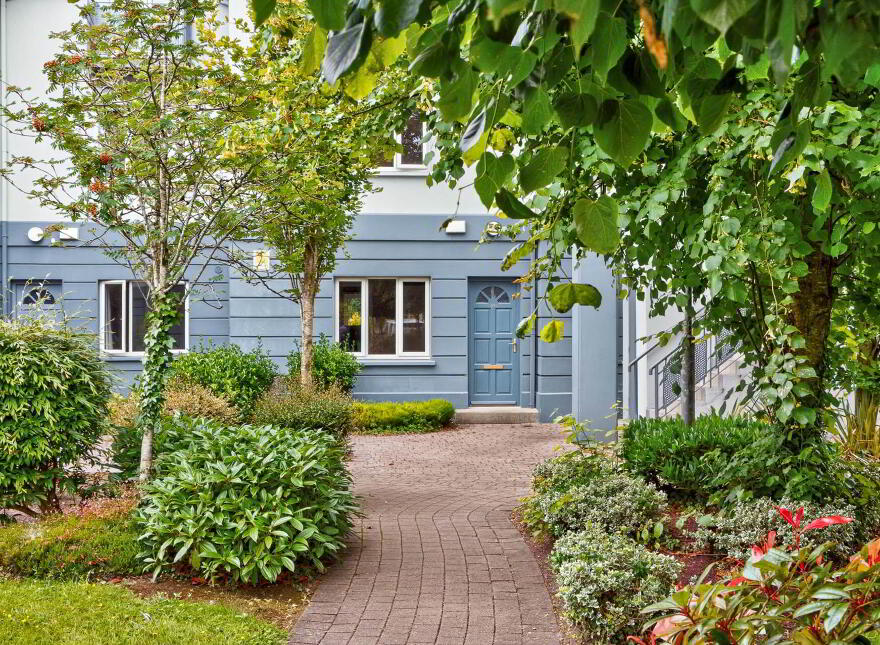 19 Esker Glenn, Dublin Road, Athlone, N37F884