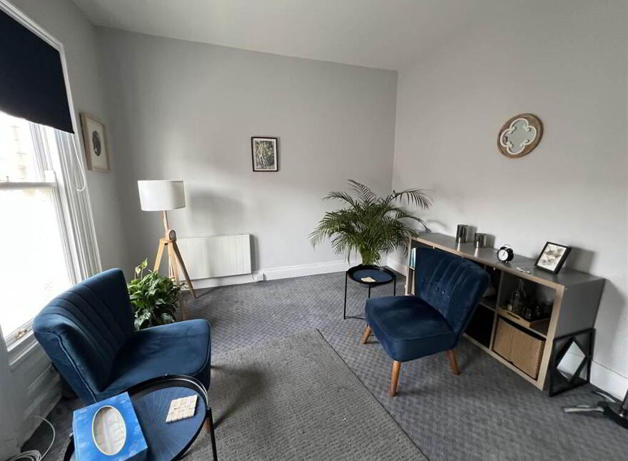 Consultation Rooms & Office Suites Available, 94 University Street, Belfast, BT7 1HE