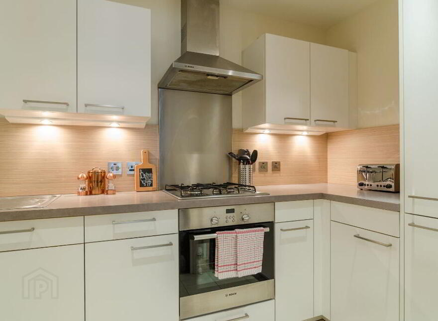 Apt 10 Custom House, Square, Ulster Street, Belfast, BT1 3ES