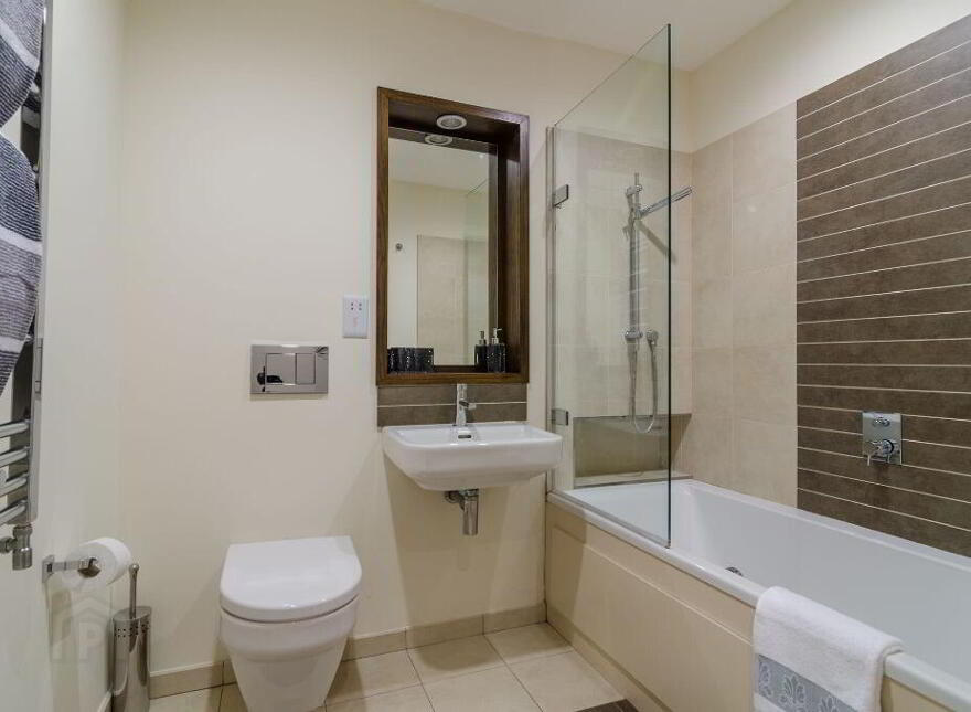 Apt 10 Custom House, Square, Ulster Street, Belfast, BT1 3ES