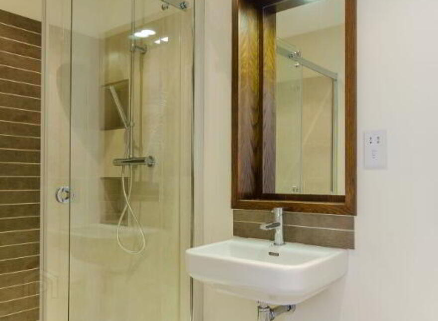 Apt 10 Custom House, Square, Ulster Street, Belfast, BT1 3ES