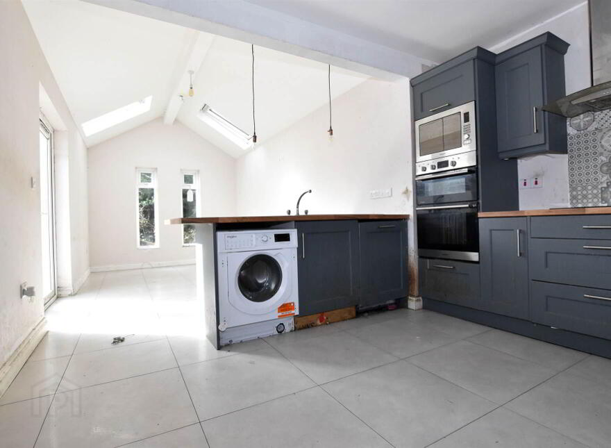 43 Lansdowne Gardens, Newtownards, BT23 4QW