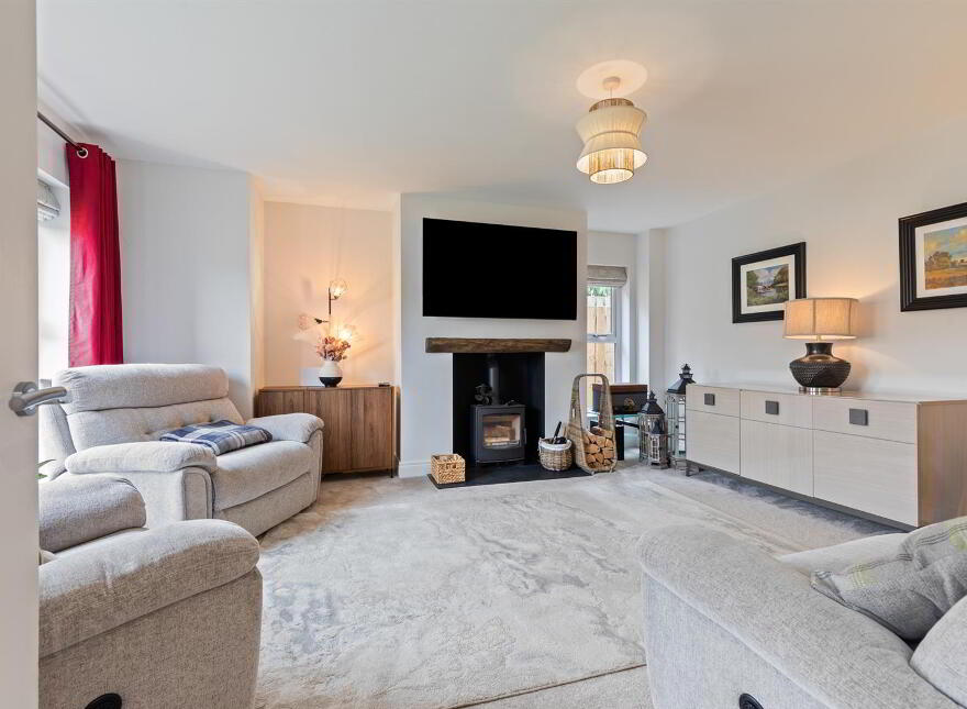 15 Prince Regent Avenue, Newtownards, BT23 7DA