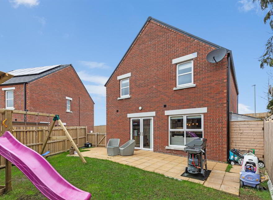15 Prince Regent Avenue, Newtownards, BT23 7DA