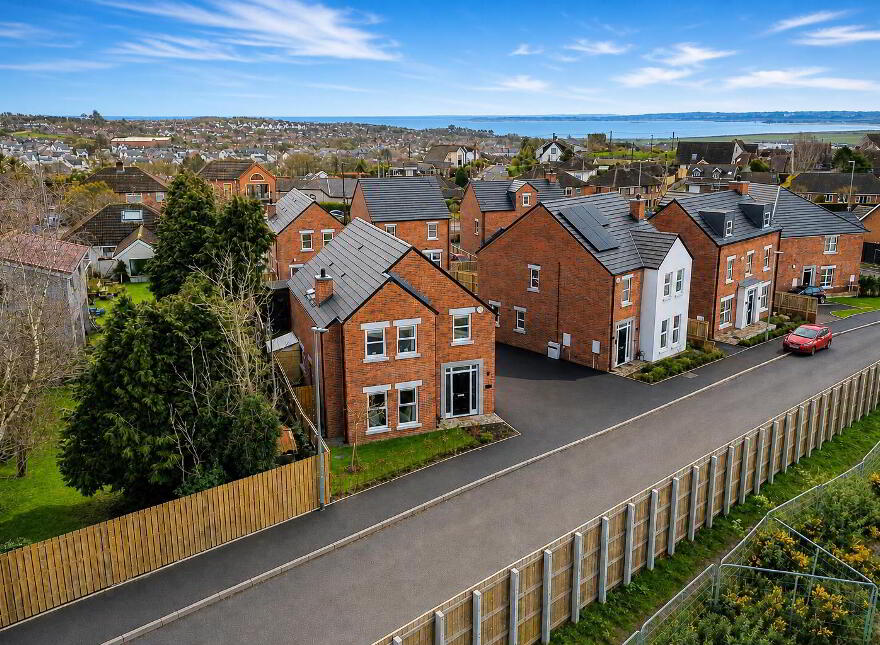 15 Prince Regent Avenue, Newtownards, BT23 7DA