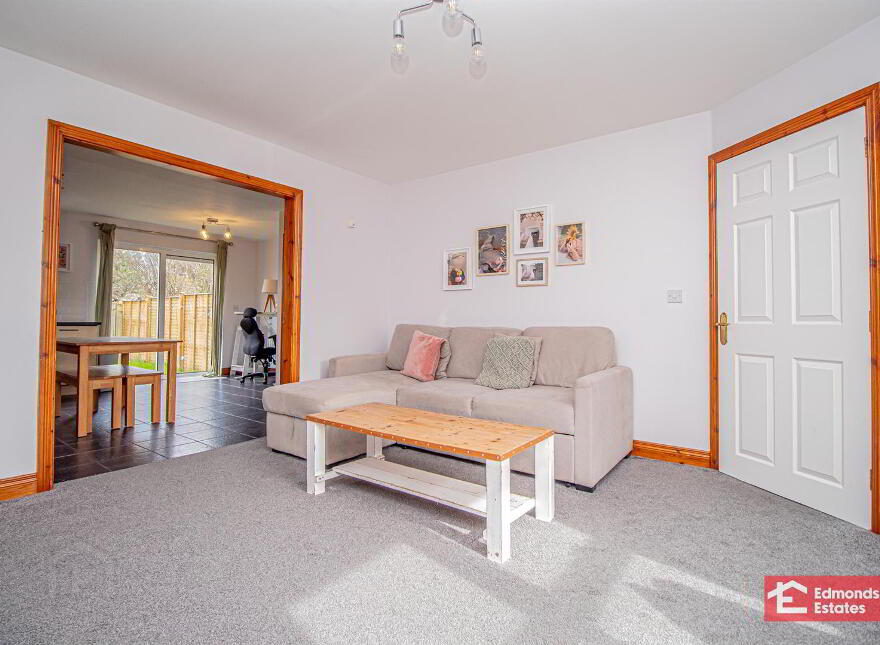 44 Andena Grange, Ballymena, BT43 5EU