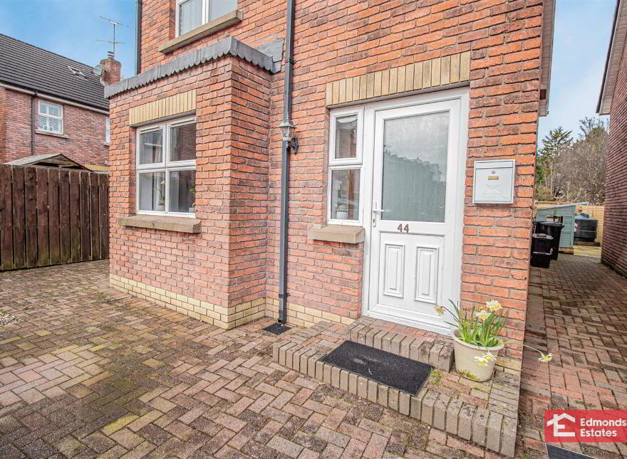 44 Andena Grange, Ballymena, BT43 5EU