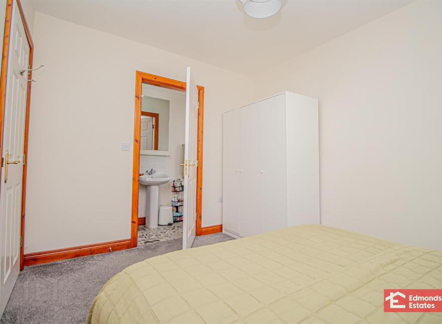 44 Andena Grange, Ballymena, BT43 5EU