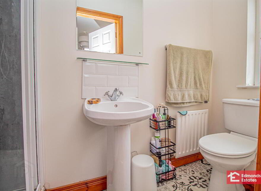 44 Andena Grange, Ballymena, BT43 5EU