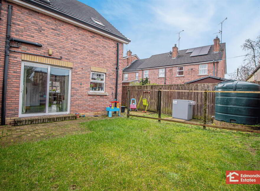 44 Andena Grange, Ballymena, BT43 5EU