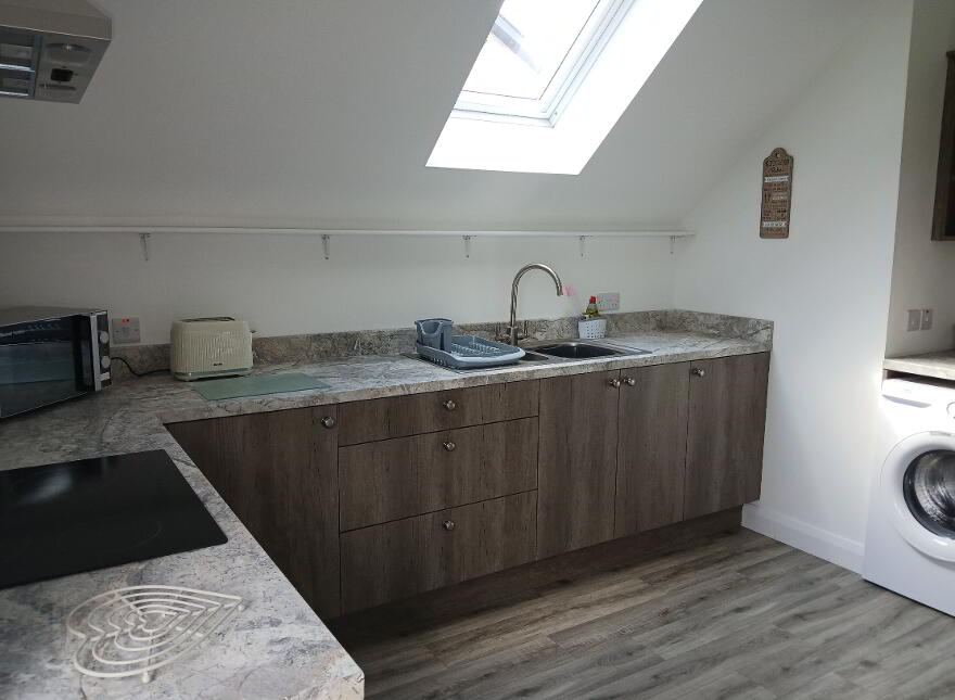 STUDENT LET 2026-27, 92 Portstewart Road, Coleraine, BT52 1SD