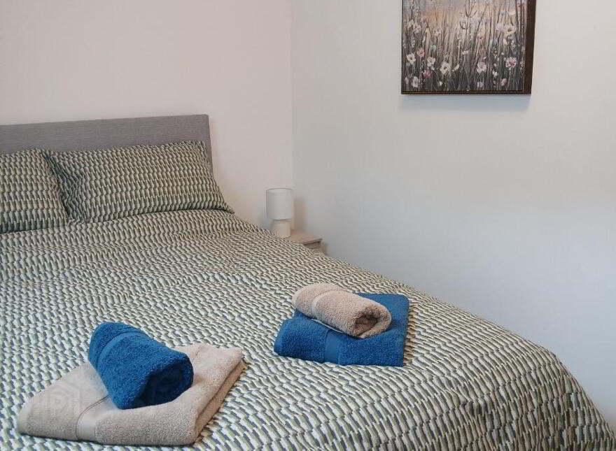 STUDENT LET 2026-27, 92 Portstewart Road, Coleraine, BT52 1SD