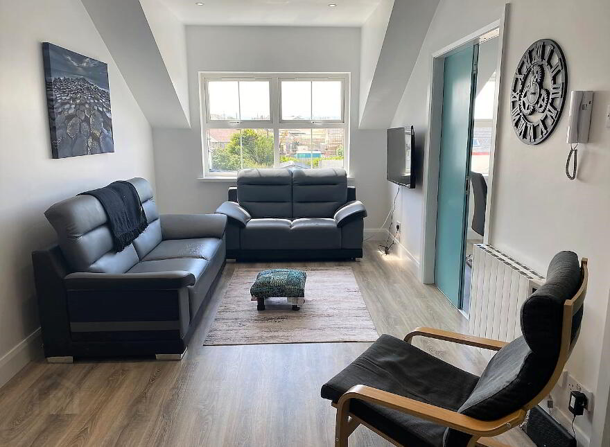 STUDENT LET 2026-27, 12 O'Hara Court, Portstewart, BT55 7TA