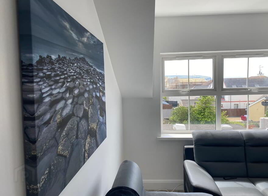 STUDENT LET 2026-27, 12 O'Hara Court, Portstewart, BT55 7TA