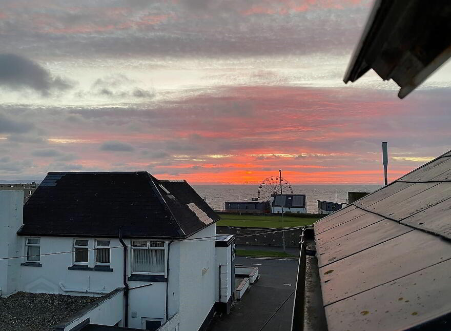 STUDENT LET 2026-27, 12 O'Hara Court, Portstewart, BT55 7TA
