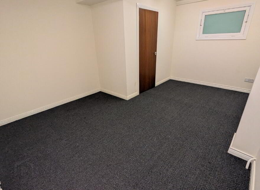 10 Lodge Road, Coleraine, BT52 1NB